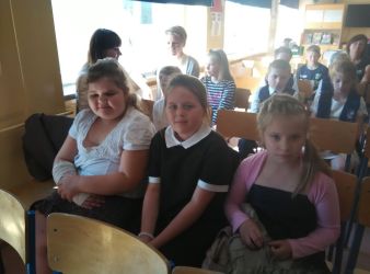 Sukces naszych uczennic w konkursie ekologicznym "Ekologiczne drzewo"