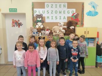 "Czy to jutro, czy to dziś, wszystkim jest potrzebny miś"