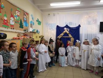 "Jasełka oprawione kolędami i pastorałkami"