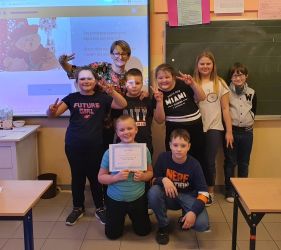 Zmagania uczniów z językiem ojczystym
